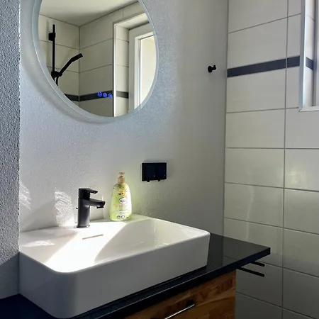 Apartamento Stilvolle Ferienwohnung, Ruhig, Neu Renoviert Schönberg