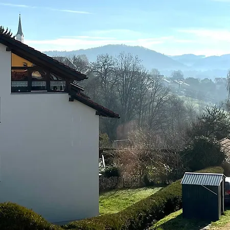 Apartamento Stilvolle Ferienwohnung, Ruhig, Neu Renoviert *